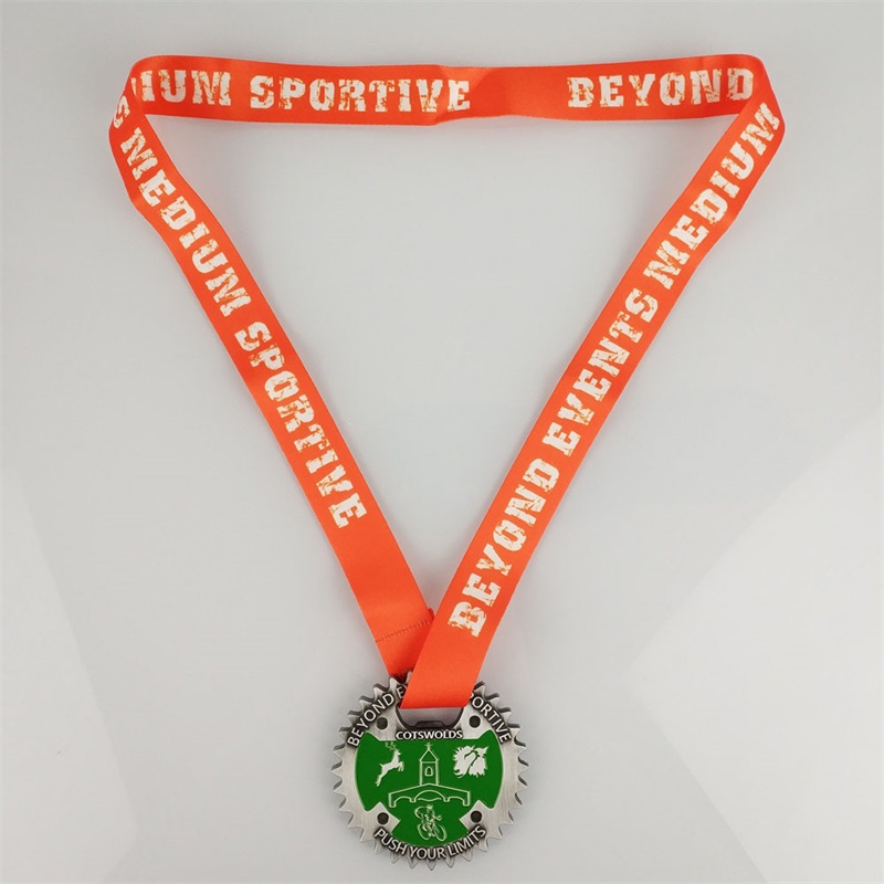Para diseñar su medalla de aleación deportiva con una réplica de medallas olímpicas de cordón